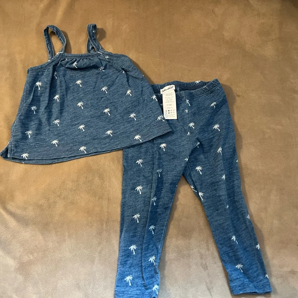 Splendid 2 piece - Picture 1 of 1